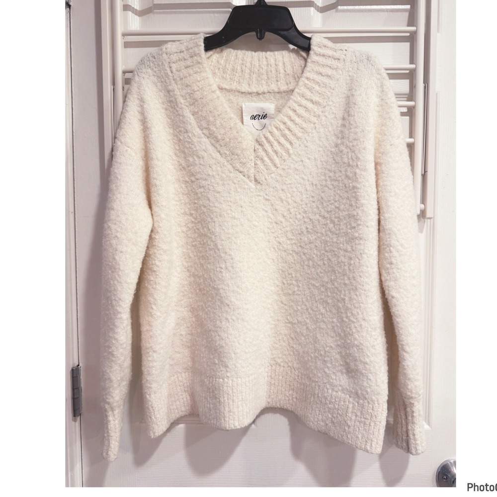 Aerie White Fuzzy V-neck Wool Blend Pullover Sweater Ski Oversized Small